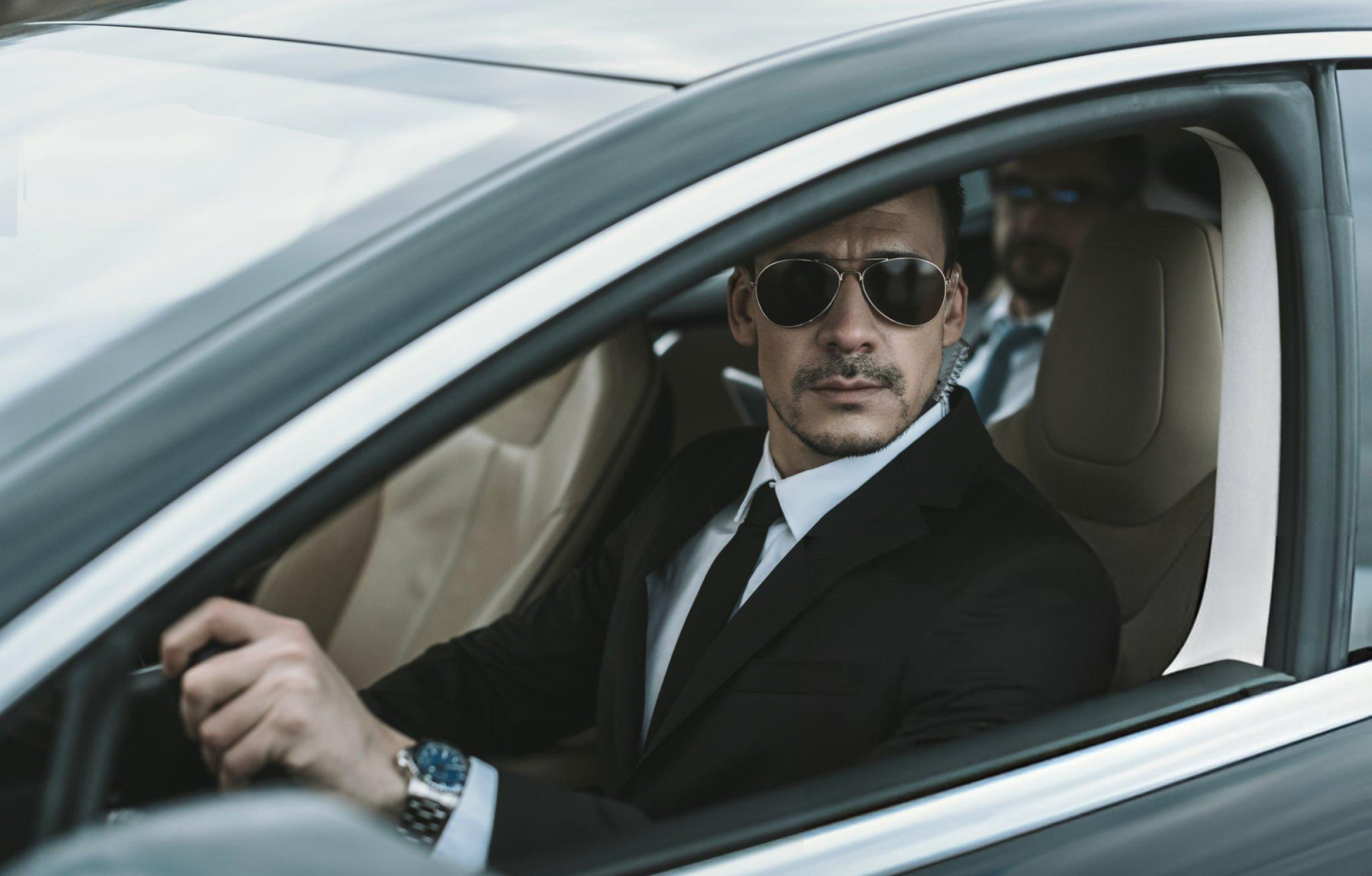Luxury corporate airport chauffeur service London