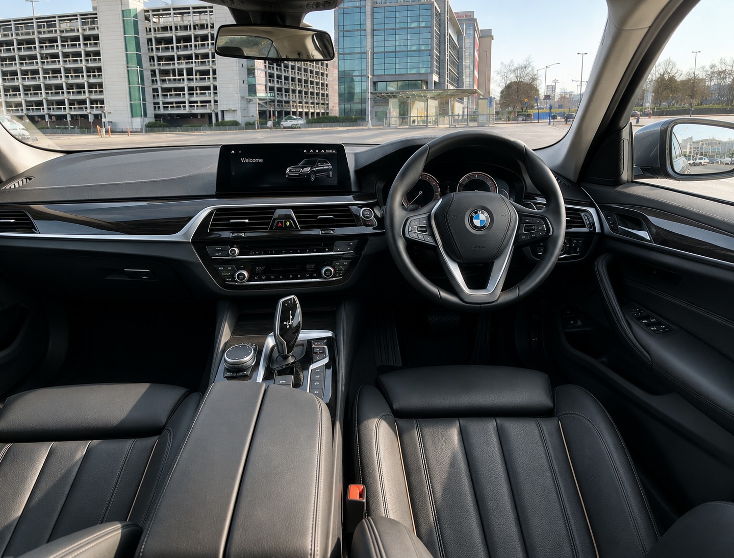 BMW luxury chauffeur interior for first class London tours