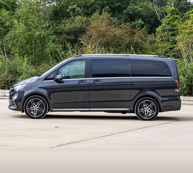 Executive Chauffeur V Class Mercedes luxury transport service