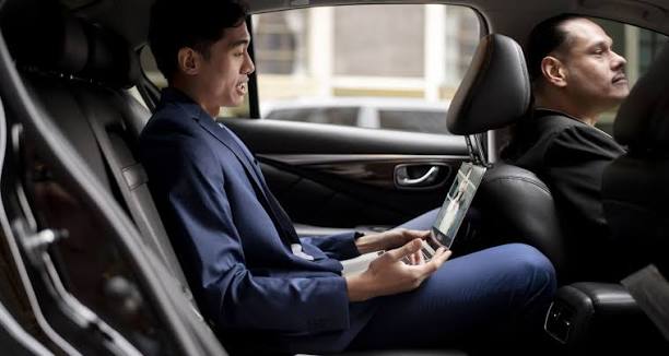 Professional executive chauffeur service in London