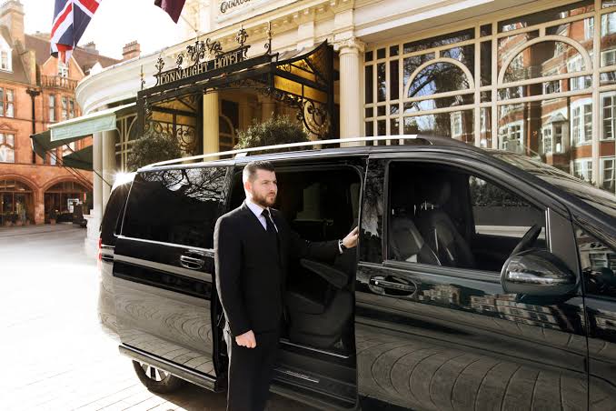 Best Cab Hire London luxury chauffeur vehicle