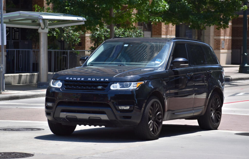 Luxury SUV private chauffeur transportation across the UK