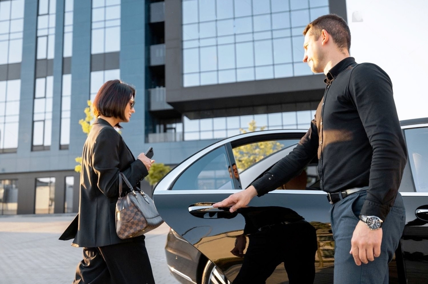 Executive Airport Transfer Service luxury airport travel
