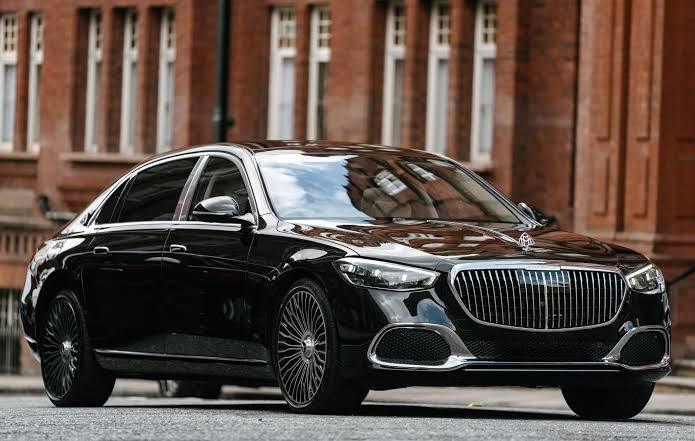 Things to Do in London vehicle interior