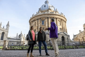 Comfortable chauffeur vehicle for a London day trip