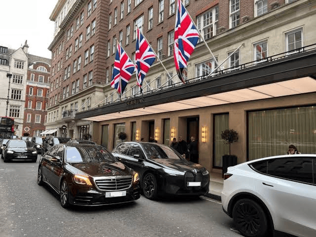 Luxury chauffeur transport for the best hotels in Mayfair